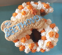 Load image into Gallery viewer, Wendy's Frosted Number 6 shape Cake for Dogs & Cats - Personalised