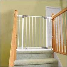 Load image into Gallery viewer, Dreambaby Liberty Security Gate w/ Stay Open Feature 74-81cm.  can be fitted with extra extensions for a wider opening
