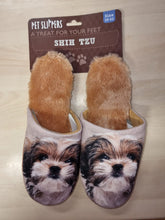 Load image into Gallery viewer, Plenty Gifts Bed Slippers Shih tzu
