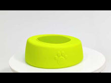 Load and play video in Gallery viewer, WAUDOG SILICONE NO SPLASH WATER BOWL
