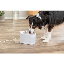 Load image into Gallery viewer, Trixie Aqua square Drinking Fountain large 2.5L