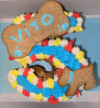 Load image into Gallery viewer, Wendy's Frosted Number 5 shape Cake for Dogs & Cats - Personalised