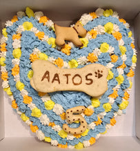 Load image into Gallery viewer, Wendy's Frosted Heart Shape Cake for Dogs & Cats - Personalised