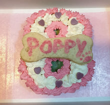 Load image into Gallery viewer, Wendy's Frosted Number 8 shape Cake for Dogs & Cats - Personalised