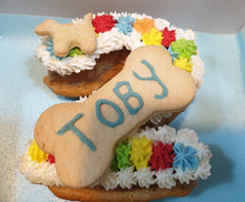 Load image into Gallery viewer, Wendy's Frosted Number 2 shape Cake for Dogs & Cats - Personalised
