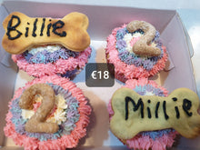Load image into Gallery viewer, Wendy's Box of 4 Frosted  Cupcakes for Dogs