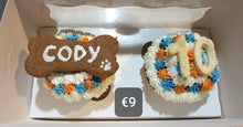 Load image into Gallery viewer, Wendy's Box of 2 Frosted  Cupcakes for Dogs