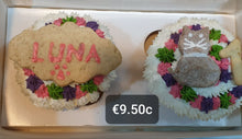 Load image into Gallery viewer, Wendy's Frosted Birthday Cupcakes for Cats