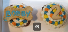 Load image into Gallery viewer, Wendy's Box of 2 Frosted  Cupcakes for Dogs