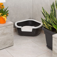 Load image into Gallery viewer, Ferplast Dama Corner litter tray