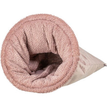 Load image into Gallery viewer, TRIXIE Cuddly Bag Livia Soft
