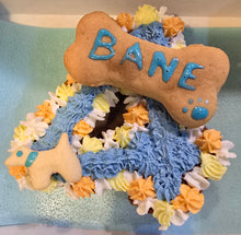 Load image into Gallery viewer, Wendy&#39;s Frosted Number 4 shape Cake for Dogs &amp; Cats - Personalised
