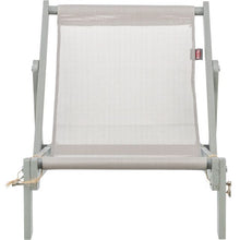 Load image into Gallery viewer, Trixie outdoor beach chair for cats and small dogs
