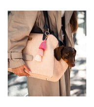 Load image into Gallery viewer, Milk and Pepper Catalina Carrier Straw Navy
