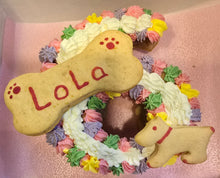 Load image into Gallery viewer, Wendy&#39;s Frosted Number 6 shape Cake for Dogs &amp; Cats - Personalised
