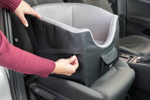 Load image into Gallery viewer, Trixie Car Seat
