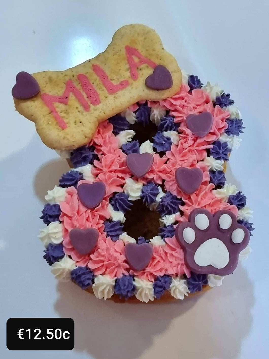 Wendy's Frosted Number 8 shape Cake for Dogs & Cats - Personalised