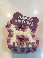 Load image into Gallery viewer, Wendy&#39;s Frosted Number 8 shape Cake for Dogs &amp; Cats - Personalised
